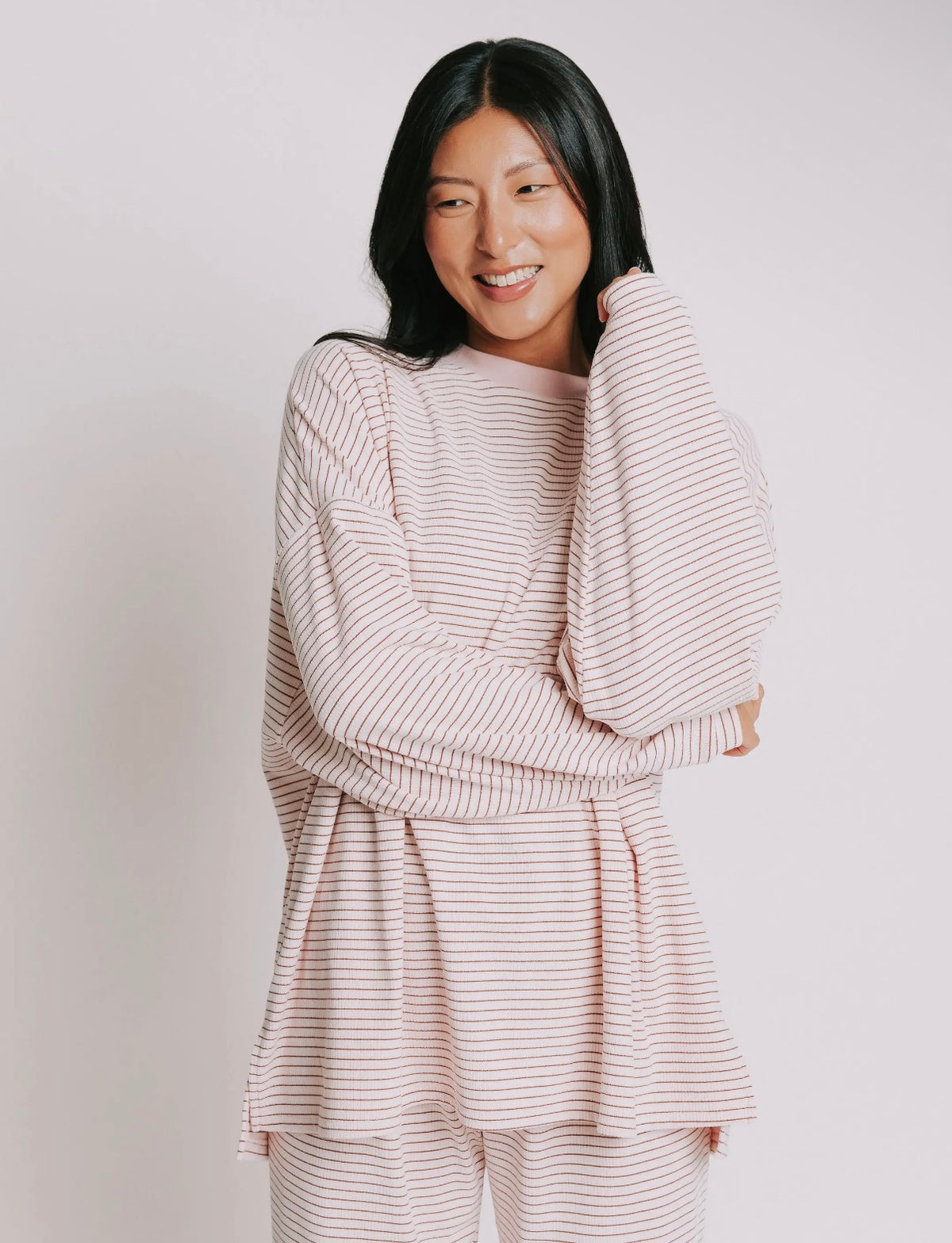 Yuka pink lounge set